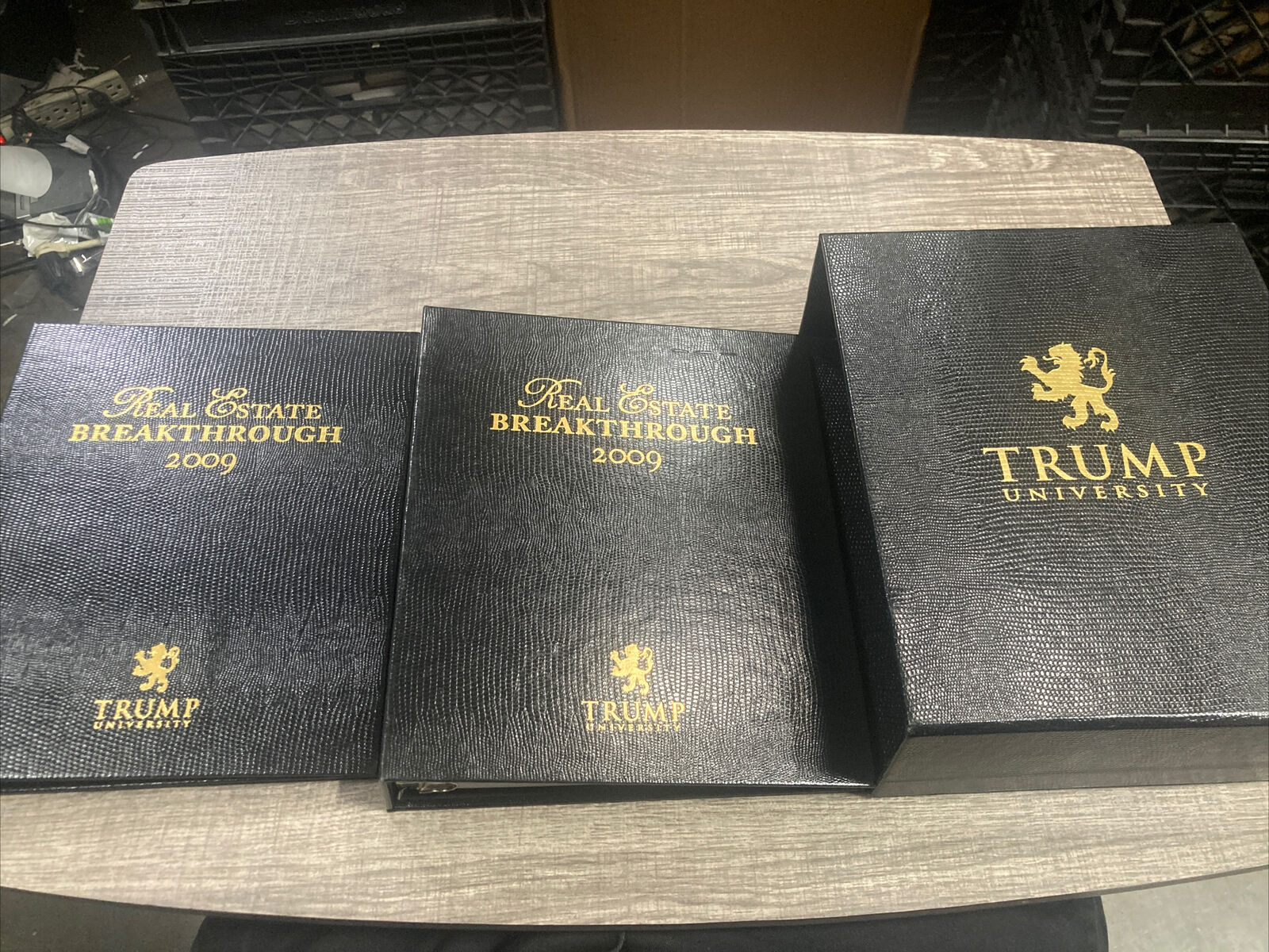 Ultra Rare Trump University 2009 Real Estate Breakthrough Cd Box Set Empty